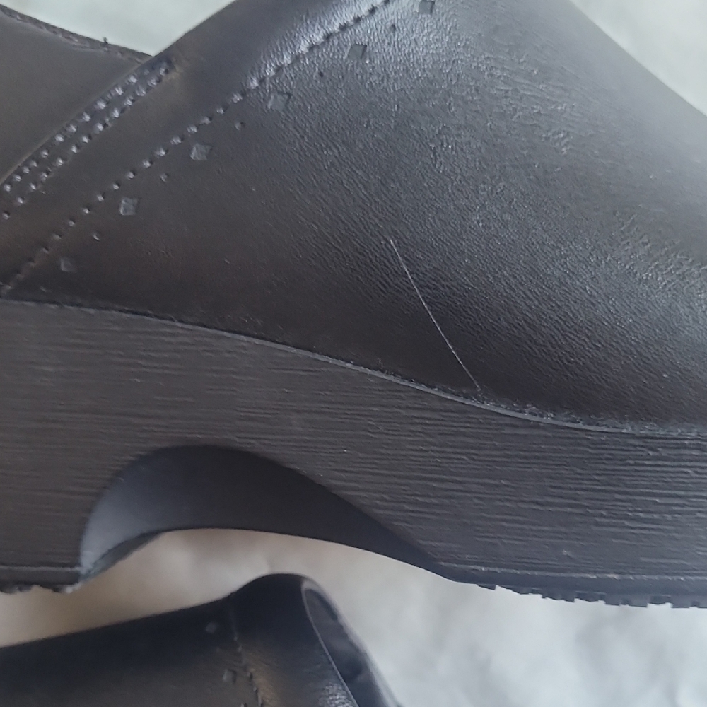 Lila Black Slip-On Shoes - Picture 6 of 6